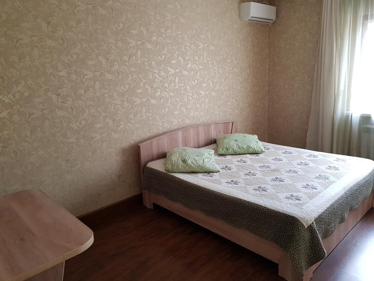 Mini Hotel Leila Almaty Exterior photo